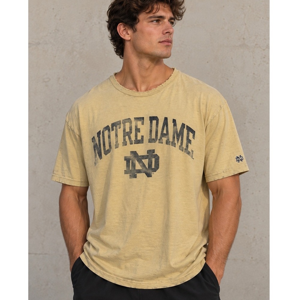 Notre Dame Bookstore Graphic T-Shirt Mens L Yellow Distressed Vintage Collegiate